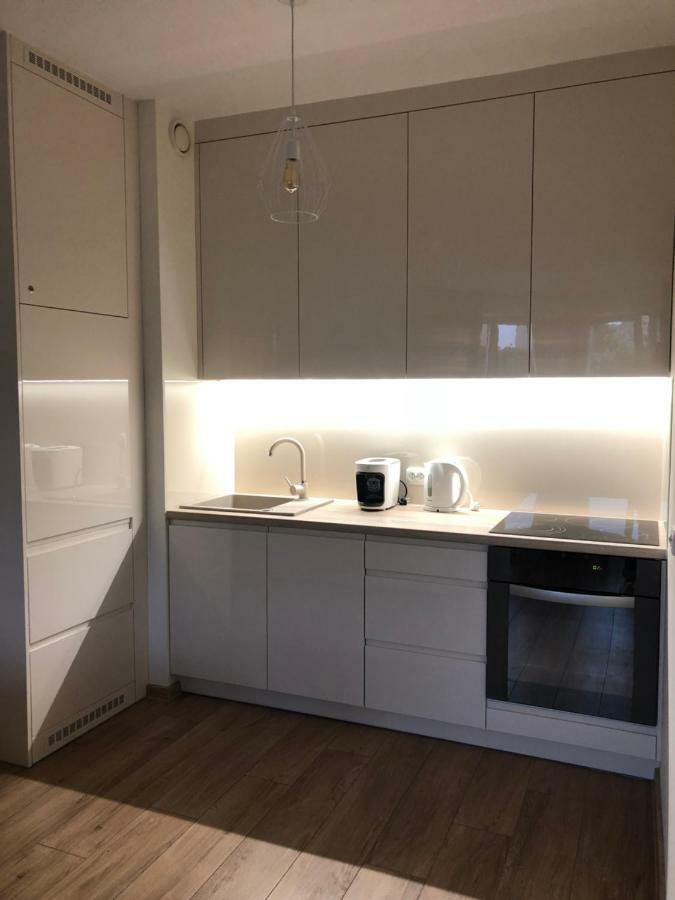 Апартаменты Apartament 69 Metro Варшава Экстерьер фото